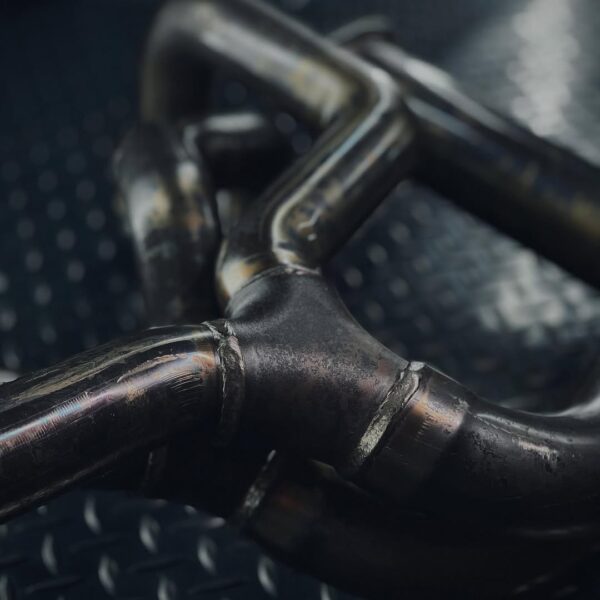HKS EQUAL LENGTH SS HEADERS FRS BRZ 86 GR86 Up for sale is a Catless HKS Equal Length Header!