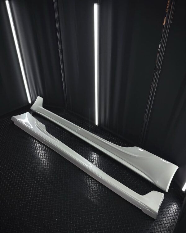 TRD V1 STYLE FRS BRZ 86 Kk1X SIDE SKIRTS (BRAND-NEW)