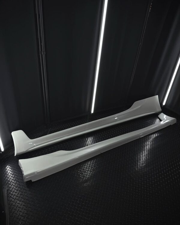 TRD V1 STYLE FRS BRZ 86 Kk1X SIDE SKIRTS (BRAND-NEW)