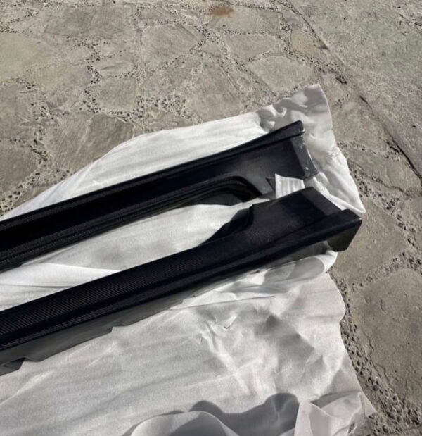 370z Carbon Side Skirts