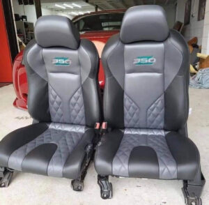 Nissan 350 z Leather seats