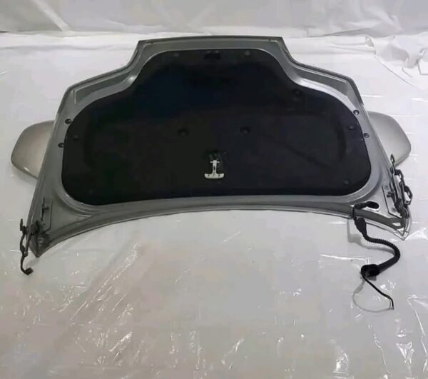 Infiniti G35 Coupe with some blemishes