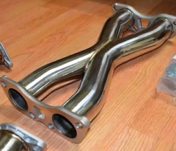 Invidia Gemini Burnt Ti-Rolled Tips for Infiniti G35 Coupe.