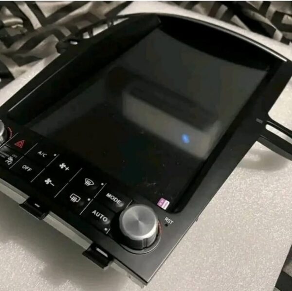 2008_2018 Tesla nifty screen for g35837