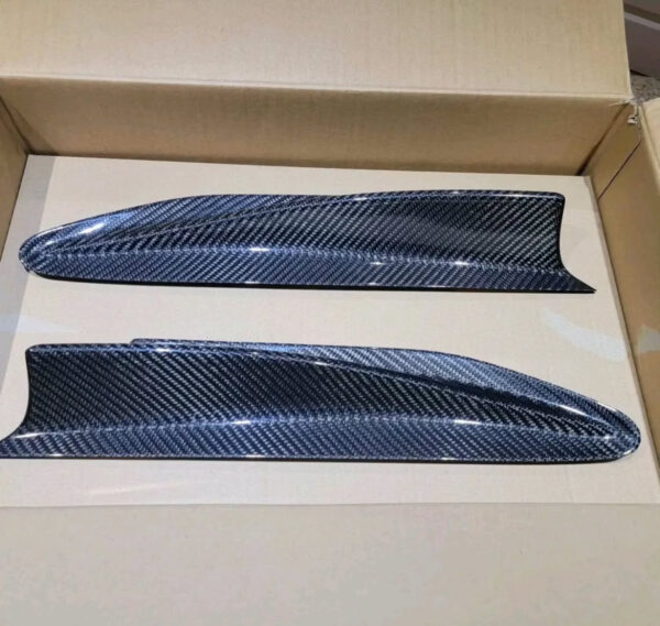 brand new discontinued TRD fender fin in carbon