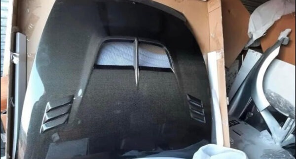 NISSAN 370z SEIBON BD STYLE CARBON FIBER HOOD