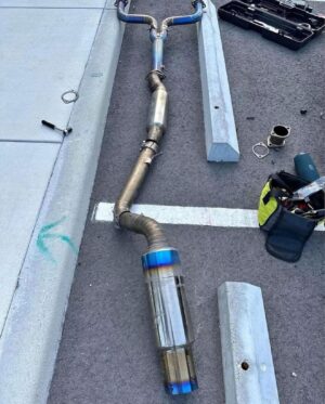 Tomei exhaust with Y pipes