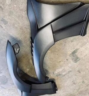 350z CARBON FIBER  FENDERS