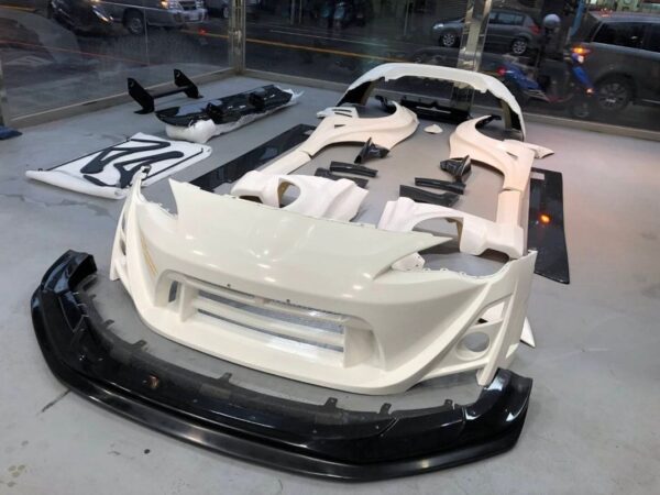 Baris body kit for BRZ, FRS, GT86