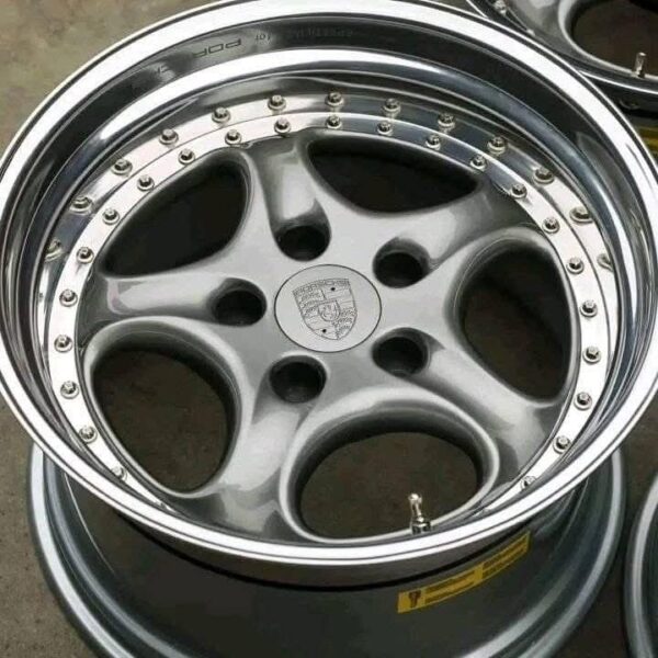 18x9" and 18x11" Speedline Wheels for Porsche 993 GT2 Clubsport