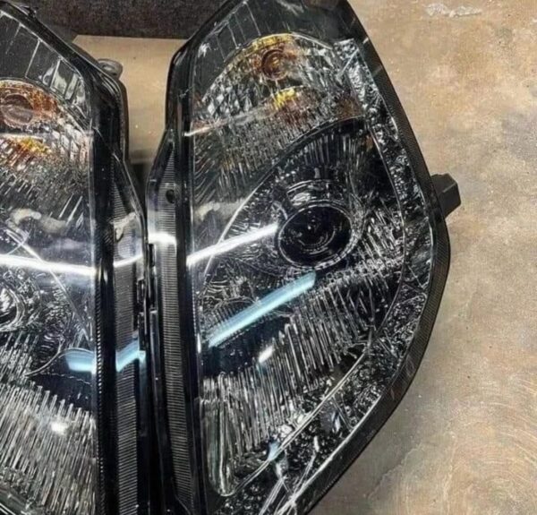 2006 Nissan 350z headlights