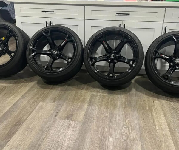 Rays Nismo V1 SQUARED Rays Nismo V1 wheels